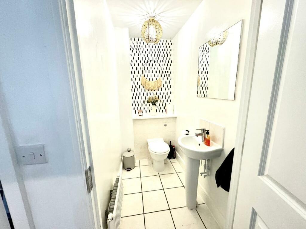 WC.jpg