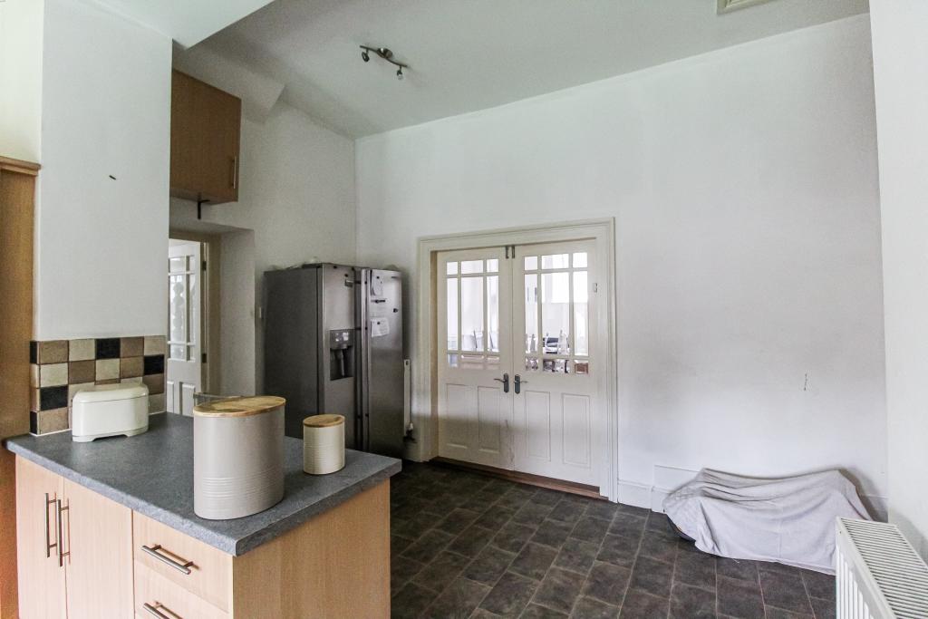 Kitchen rear