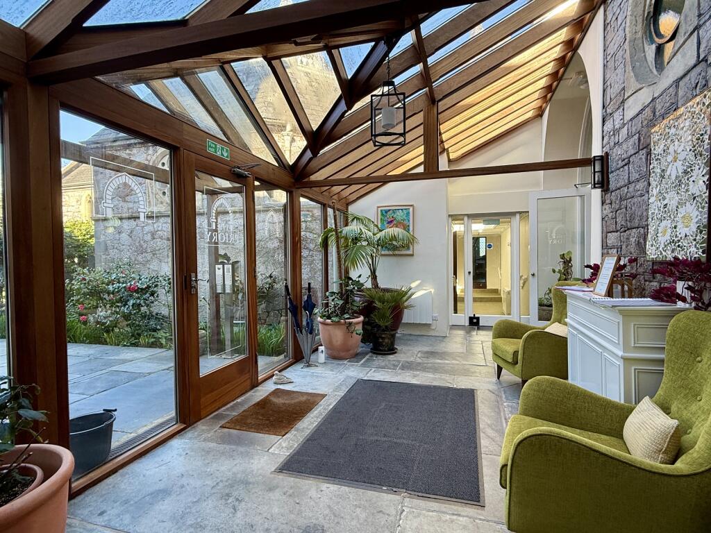 Communal entrance hall