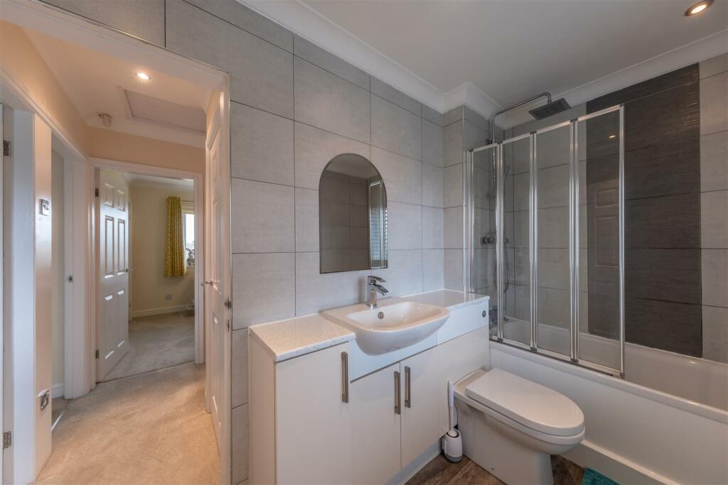32 Bowmere Road-029.jpg