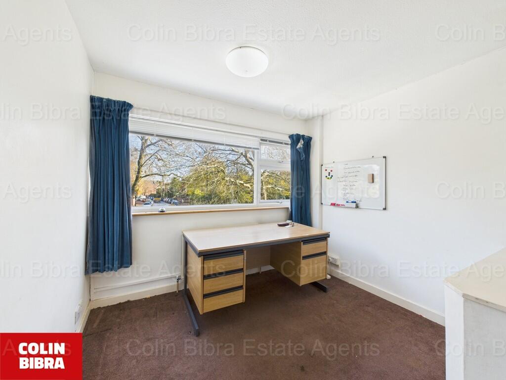 CAM04175G0-PR0064...