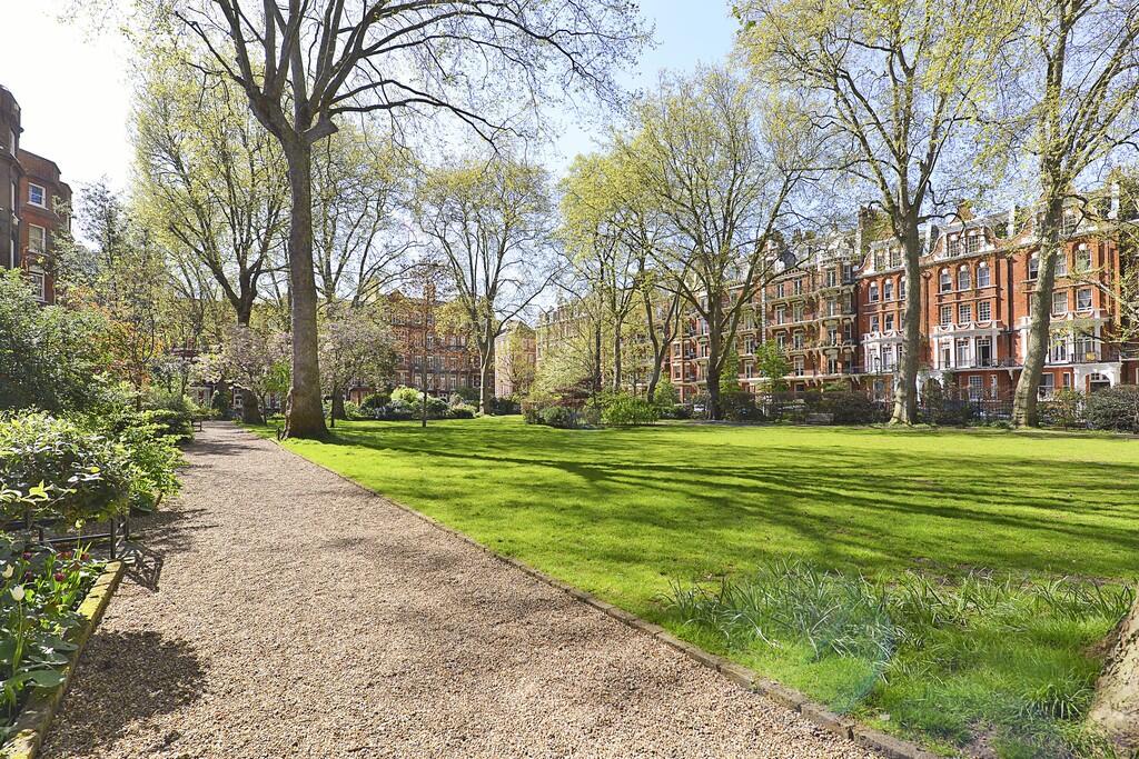 8-Bramham-Gardens...