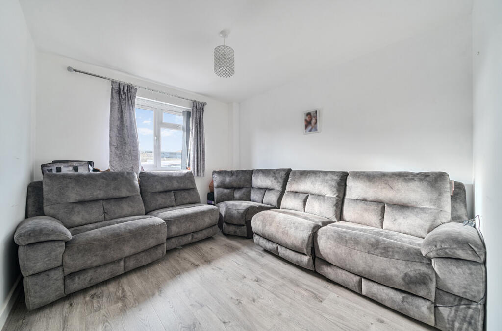 1389029-10-693ac1...