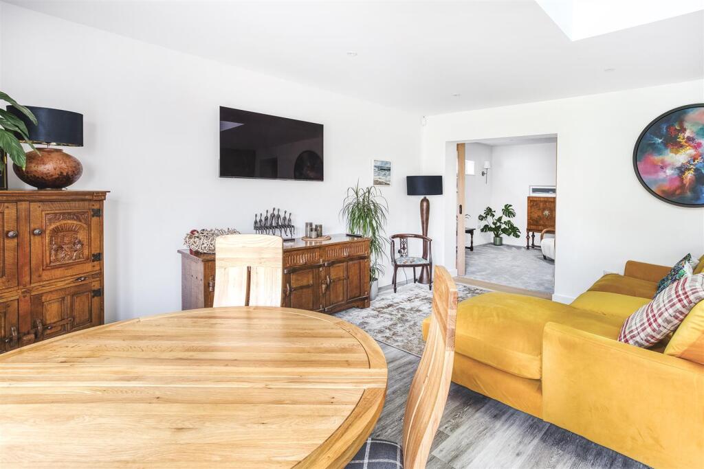 2025-06-16 11.35.10-3_HDR.jpg