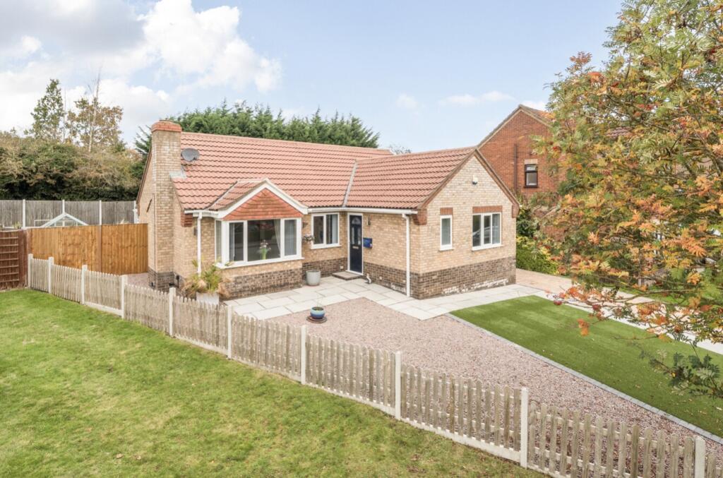 1372042-4-68f7a211771eb-ARW