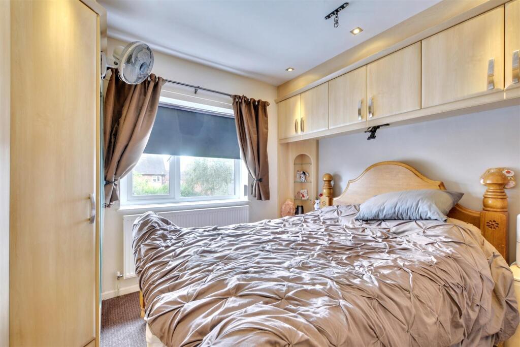 Bedroom One_2.jpeg