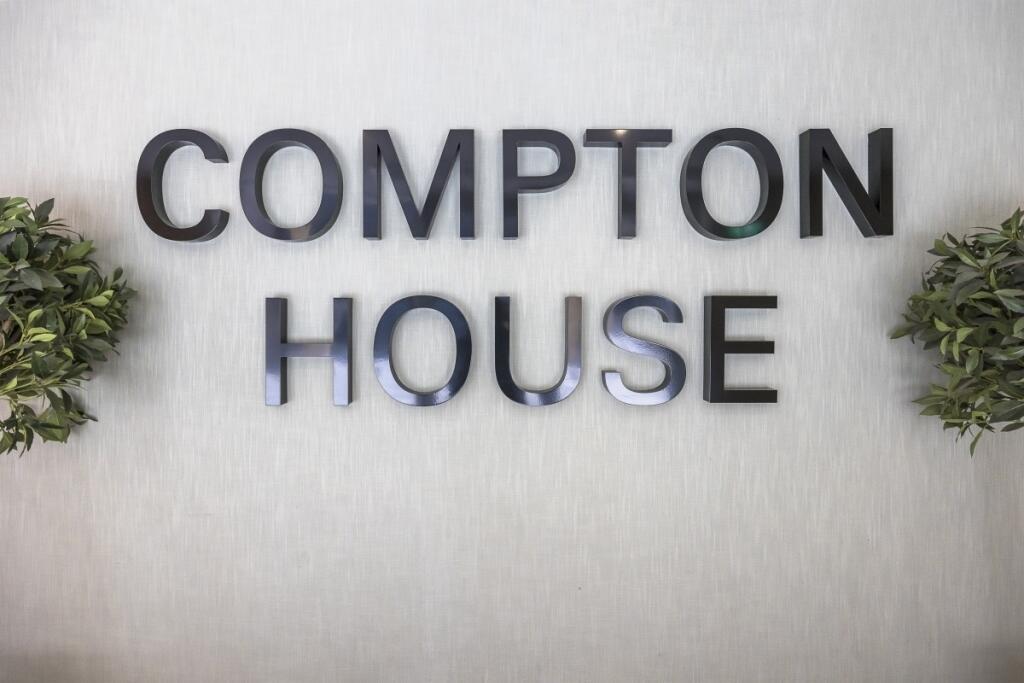 112924_P286665_IM...