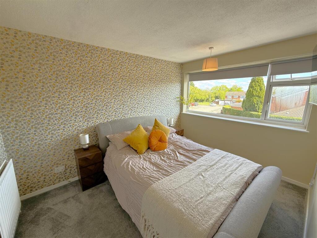 Bedroom 1A.JPG