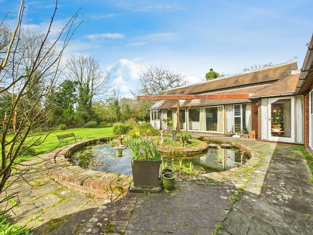 033d3479-CAM04018...