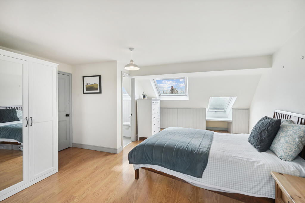 18 Oxford Gardens (3