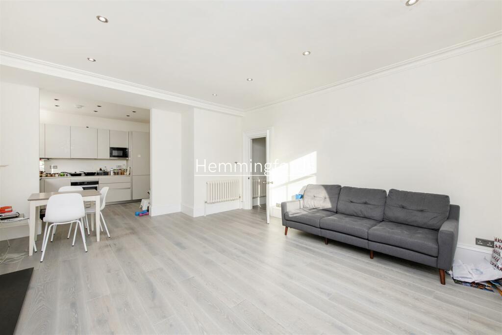Flat 2, 94 Haverstock Hill Lo-3.jpg