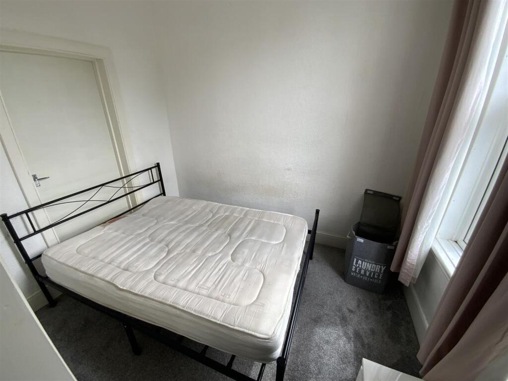 Flat 6