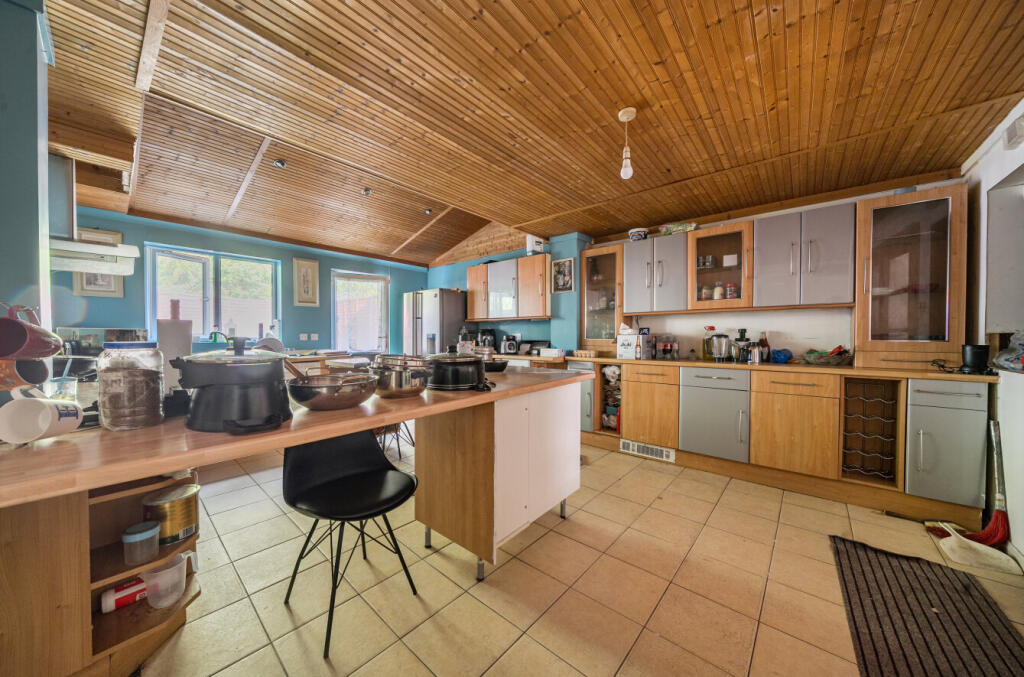 13484441468d407b59cab0