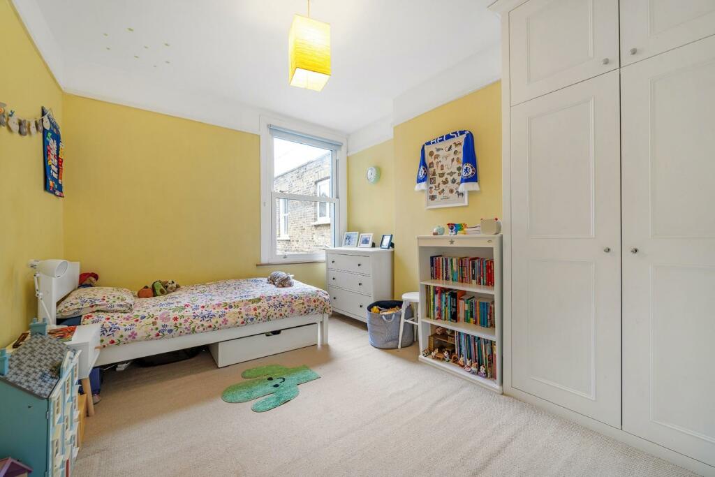 Bedroom 3.jpg