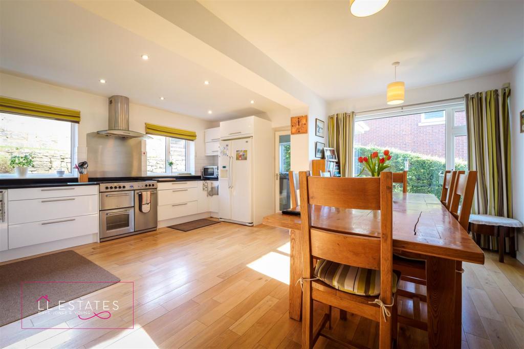4 Mount Ida Road-36.jpg