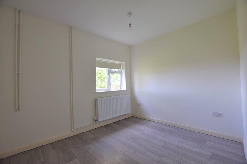 Plovers - Ground Floor Bedroom, Study or Family Ro