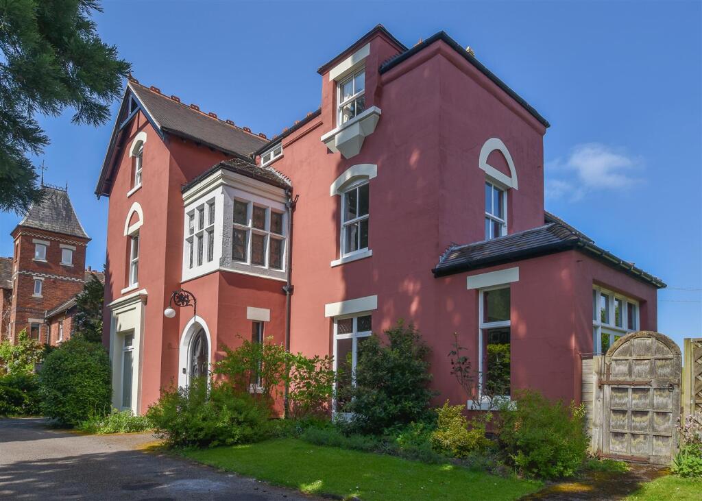 Annexe 22a Stockwell - Front.jpg