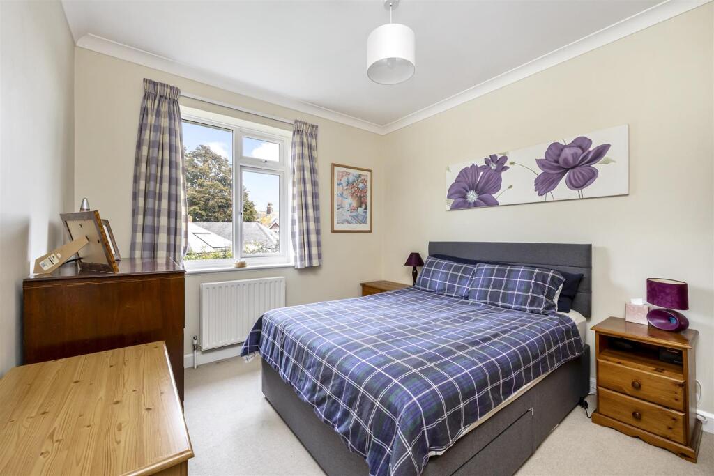 Broadwater Street West, 120-005.JPG