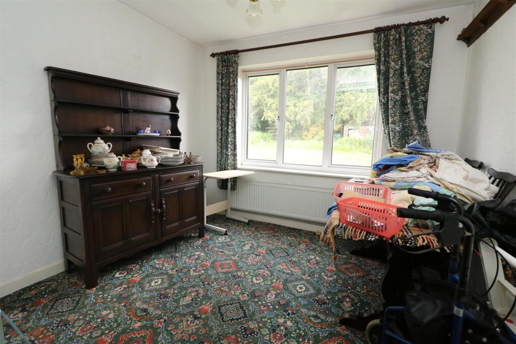 DINING ROOM EXTENSION