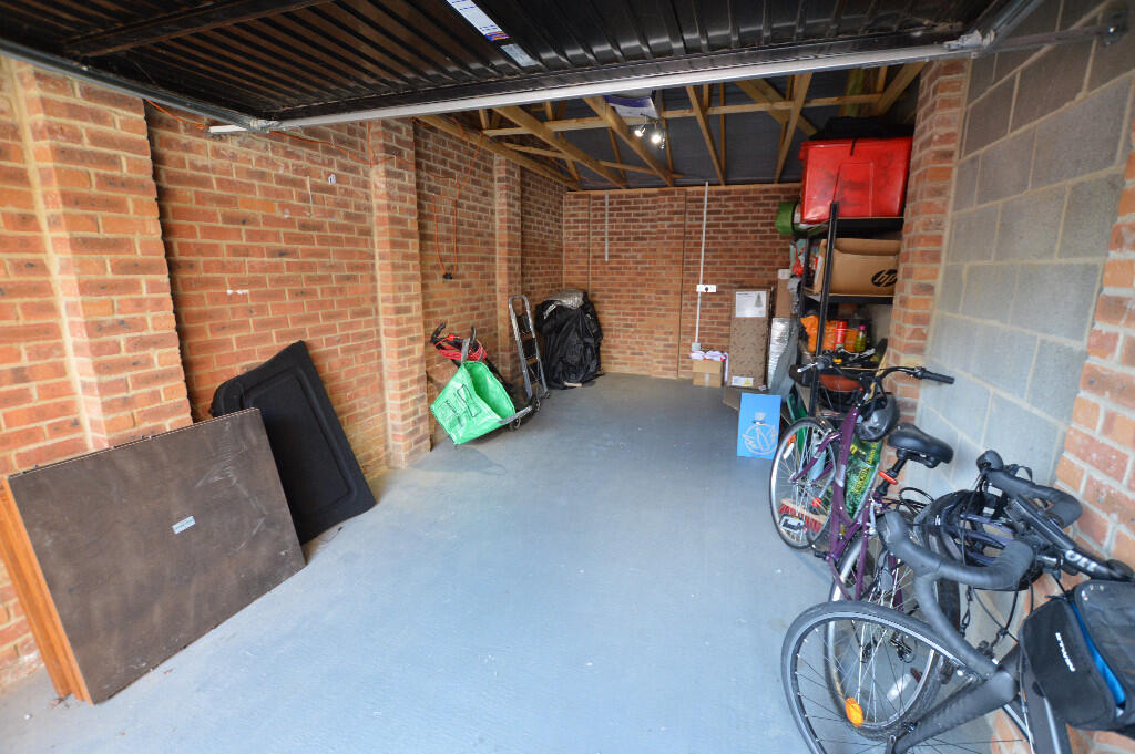 Garage (Internal)