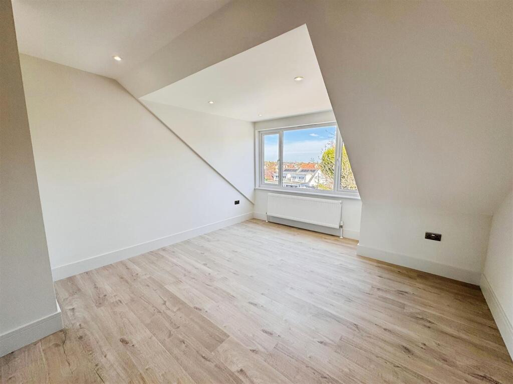 Living Room.jpg