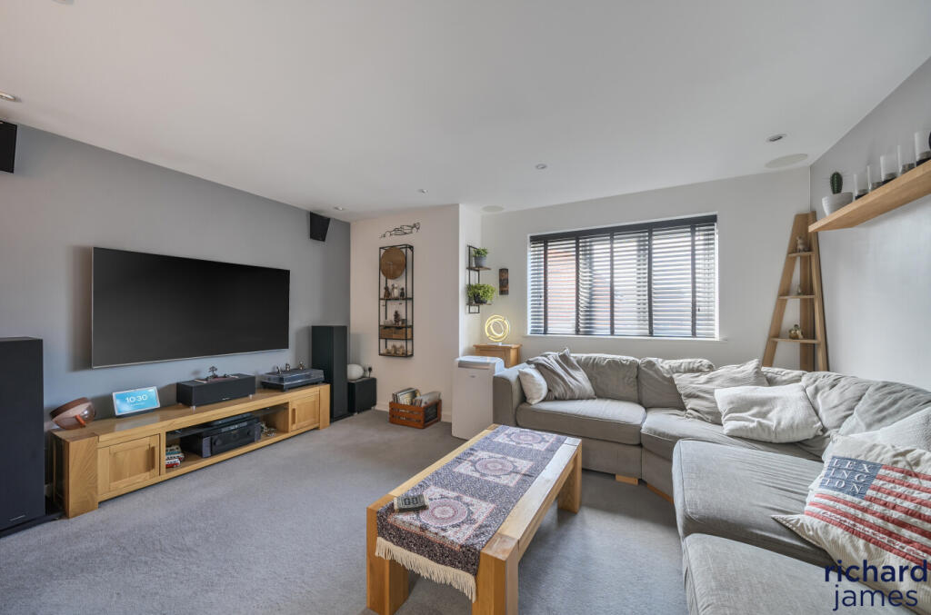 04f6144abae9499e9fcadffcbfb0ca65