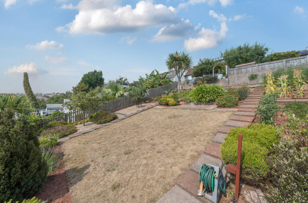 1341352-24-68a877...