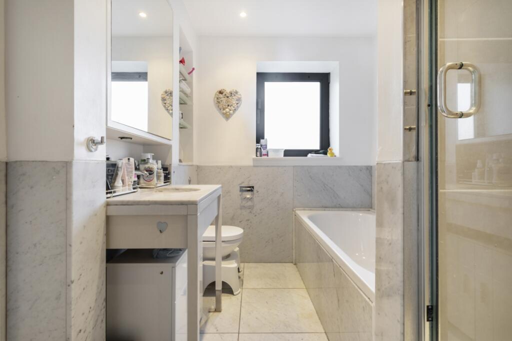 150120245_HAMPBP_...