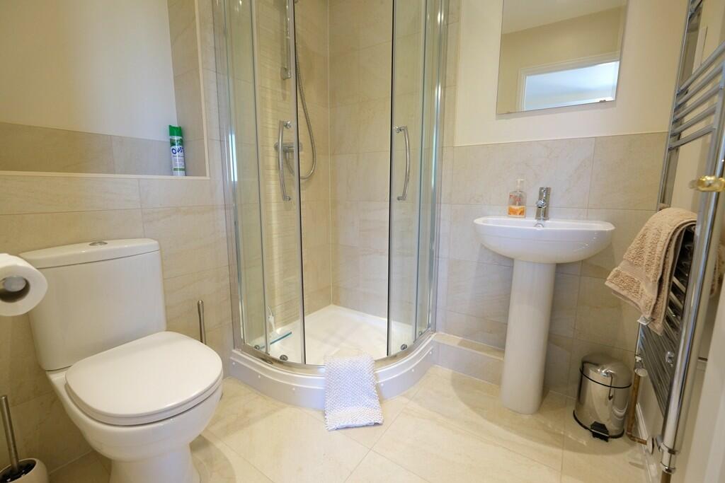 ENSUITE SHOWER ROOM