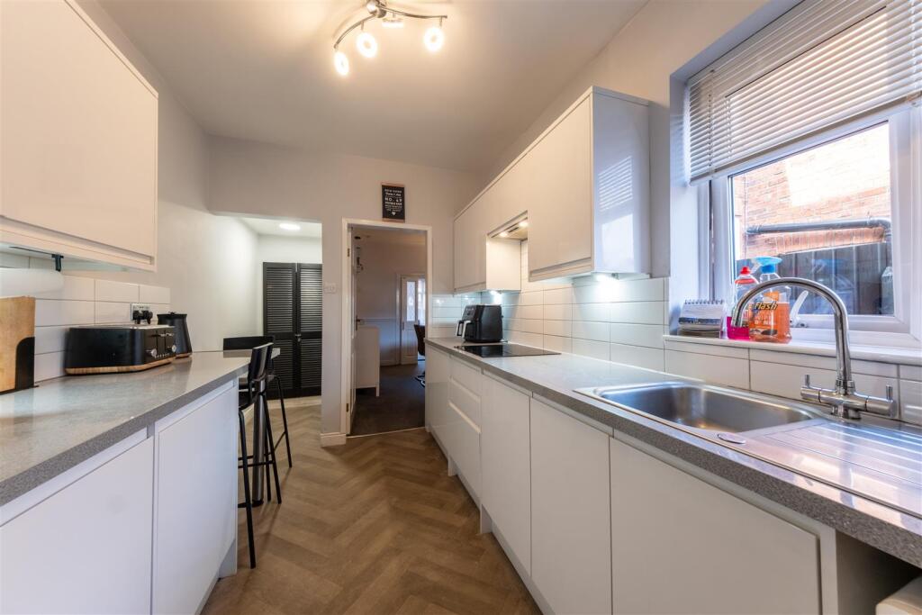 49 Victoria Road-004.jpg