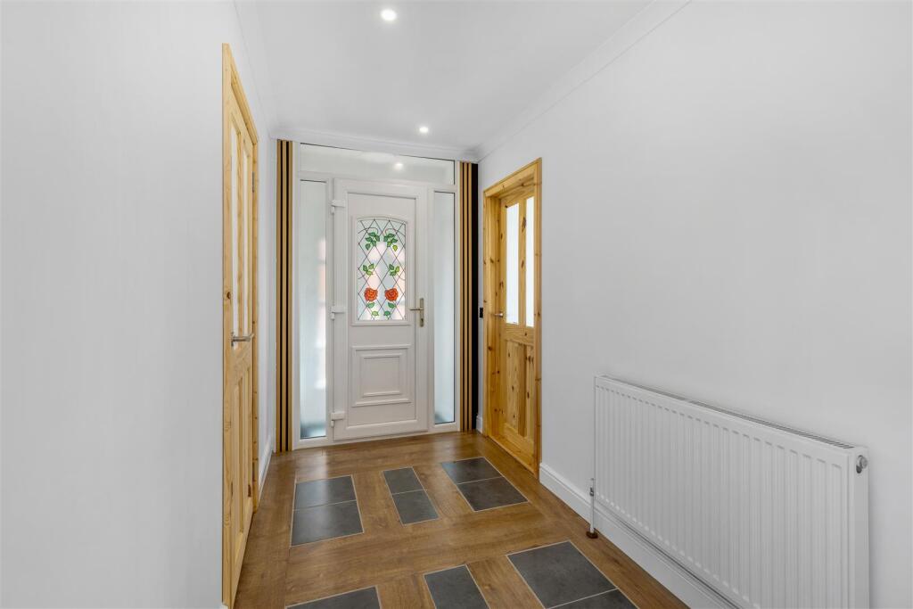 35 Rochford Tower Lane (Fishtoft)-18.jpg