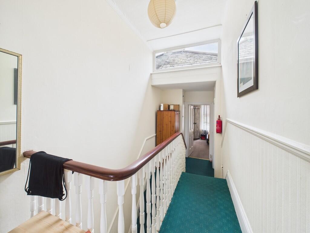 CAM02089G0-PR0529...