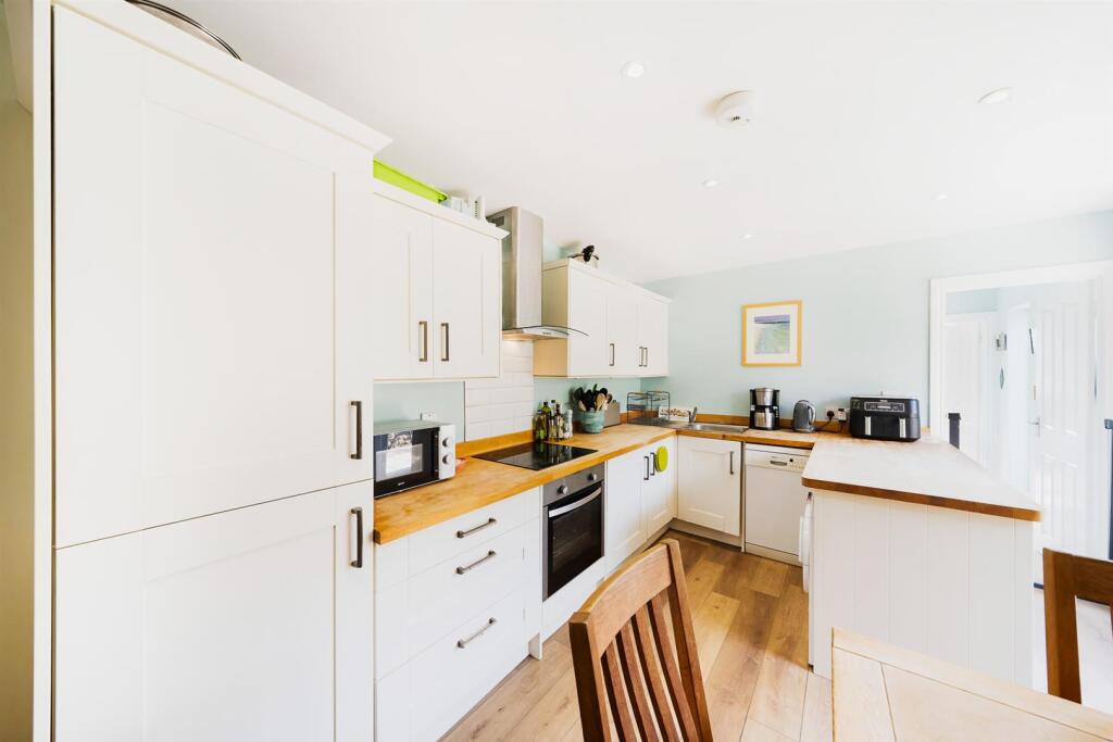 Kitchen diner