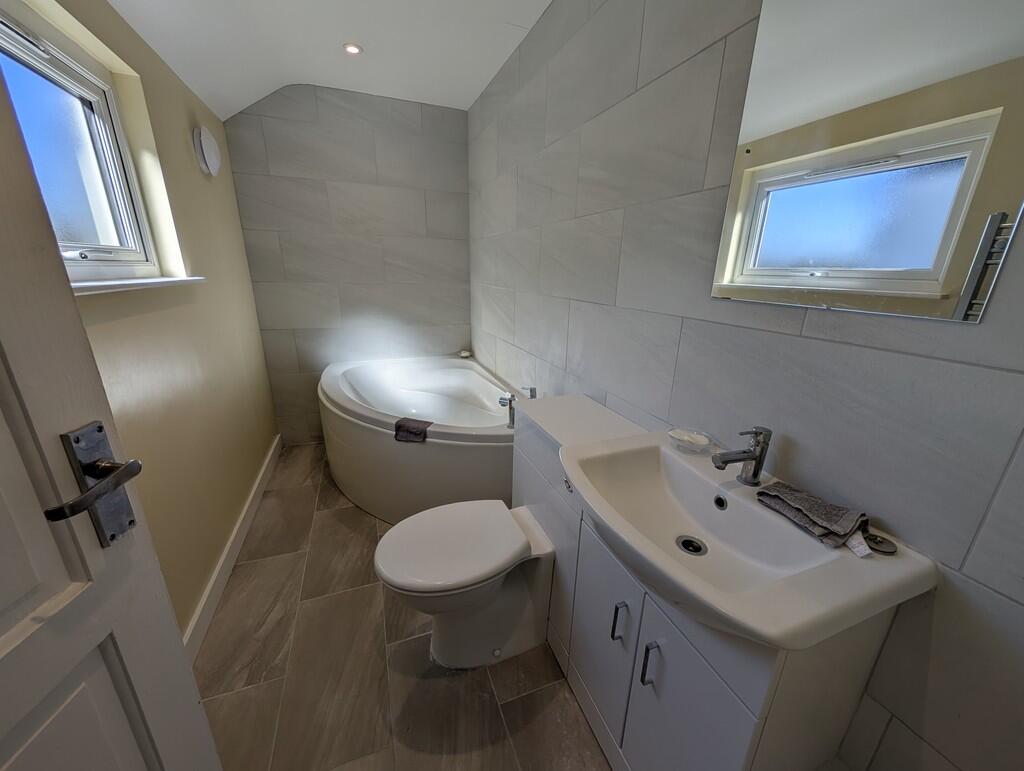 PXL_20250318_1005...