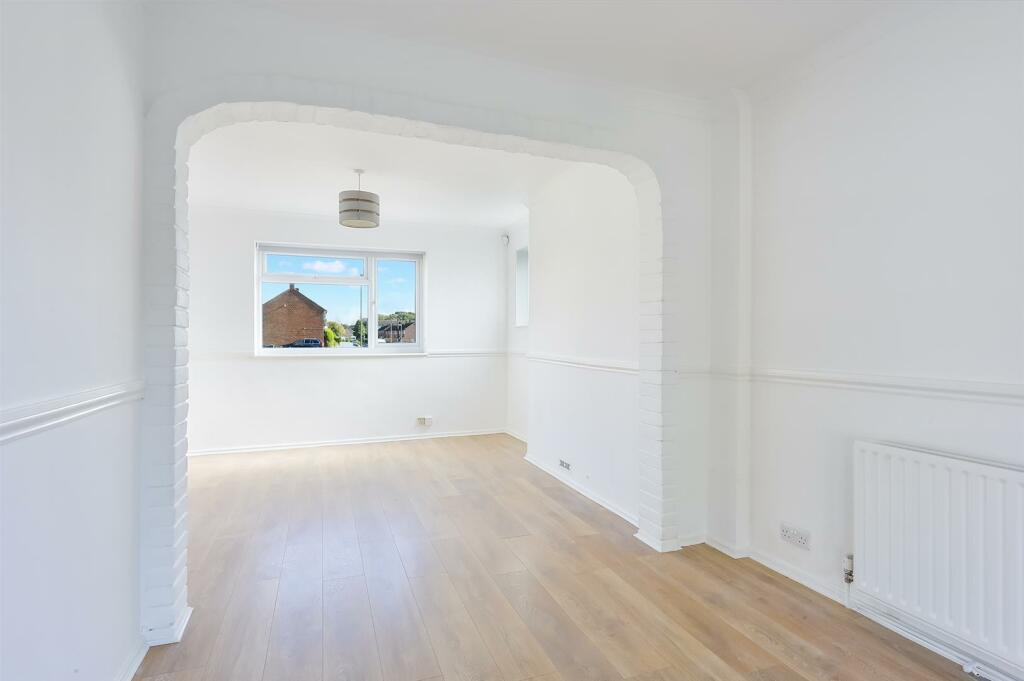 HOMEFIELD GARDENS, 17 - (2).jpg