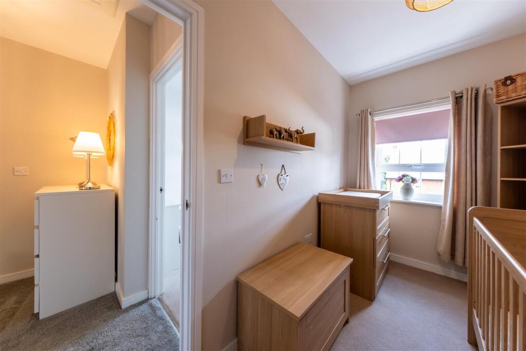 19 Hazelhurst Way-014.jpg