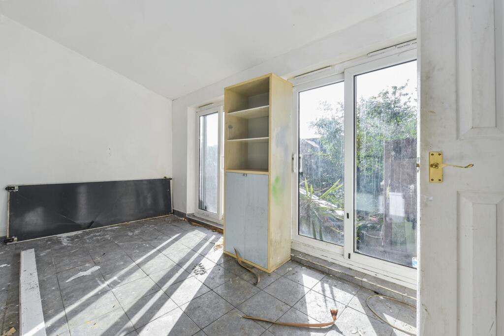 20250917043724 DSC 3665 BaAa3 T202509181453.jpg