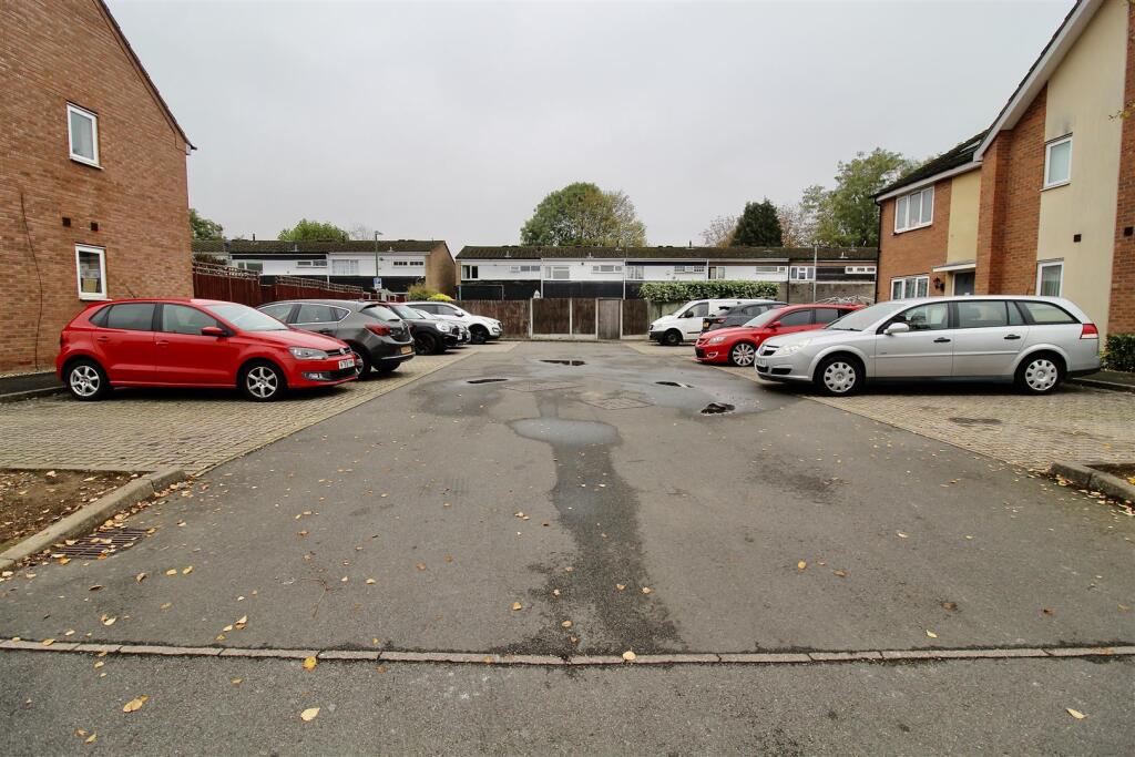 Parking/Approach