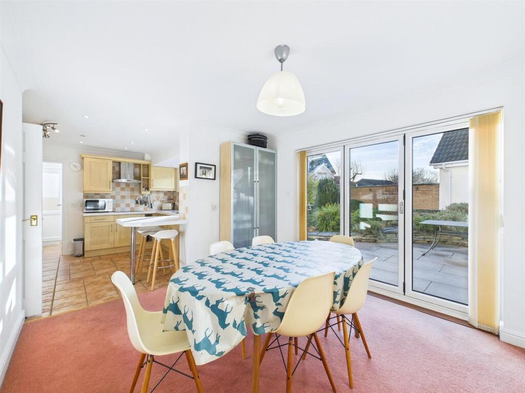 Salisbury Drive, Downend, Bristol