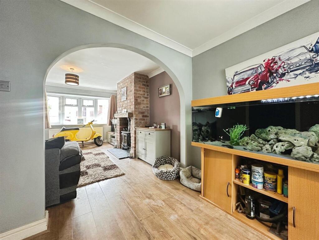 e8091bc6--4A2E-A6A8-76826B755C7D-36581-00002981DD6