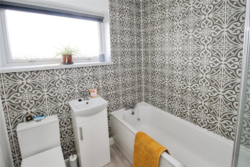 Bathroom/Wc