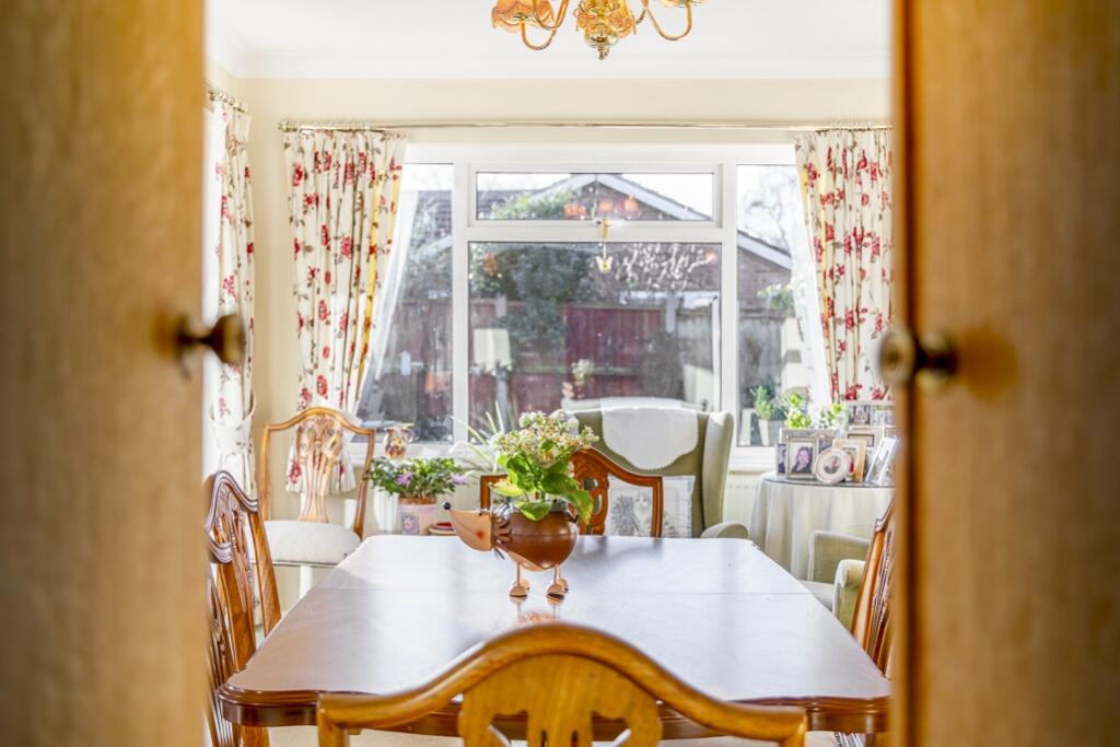 19 Fernleigh Way (Boston)-13