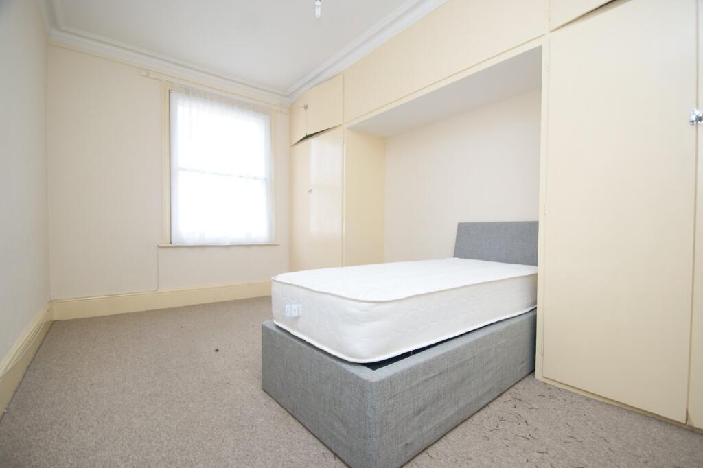 Picture 6