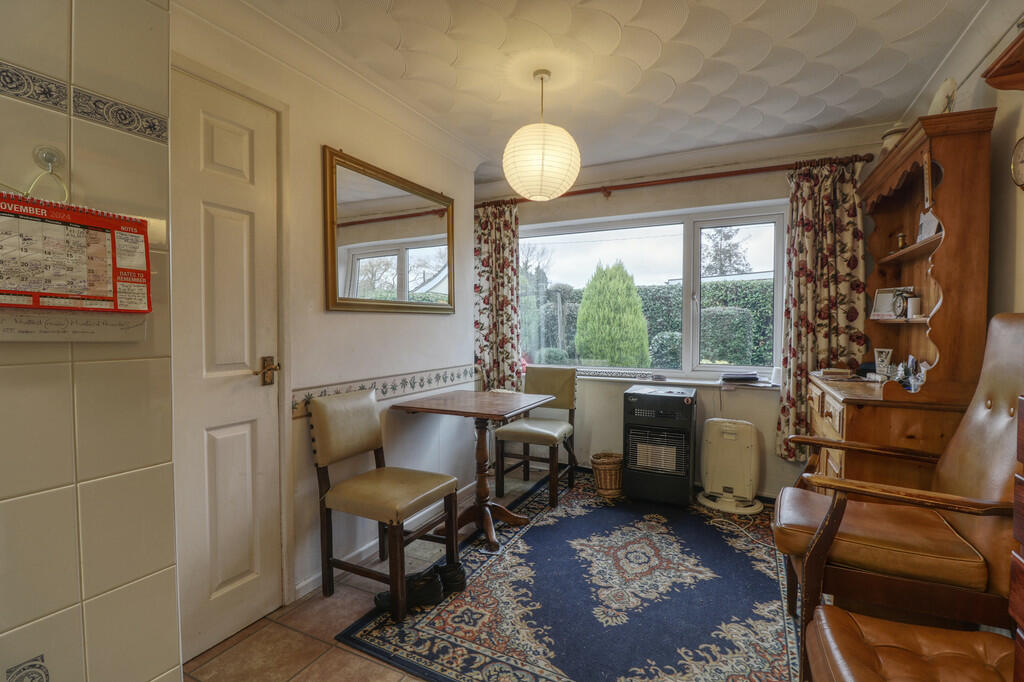 Breakfast Room