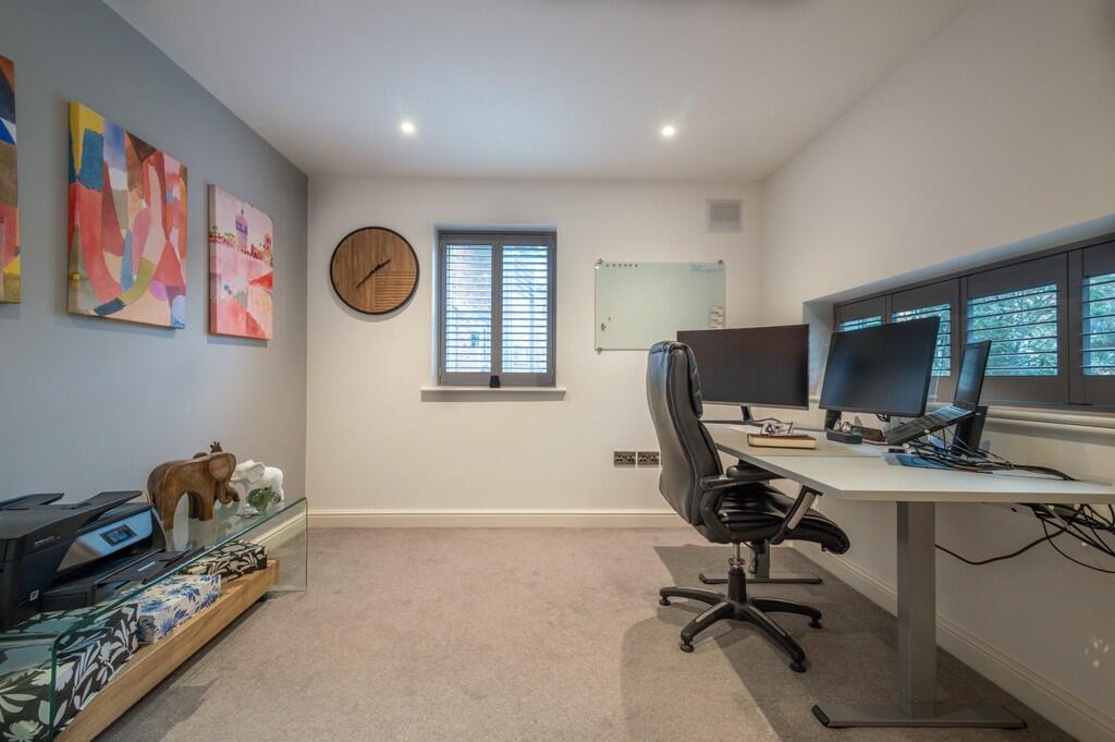 33 Old Stable Lan...