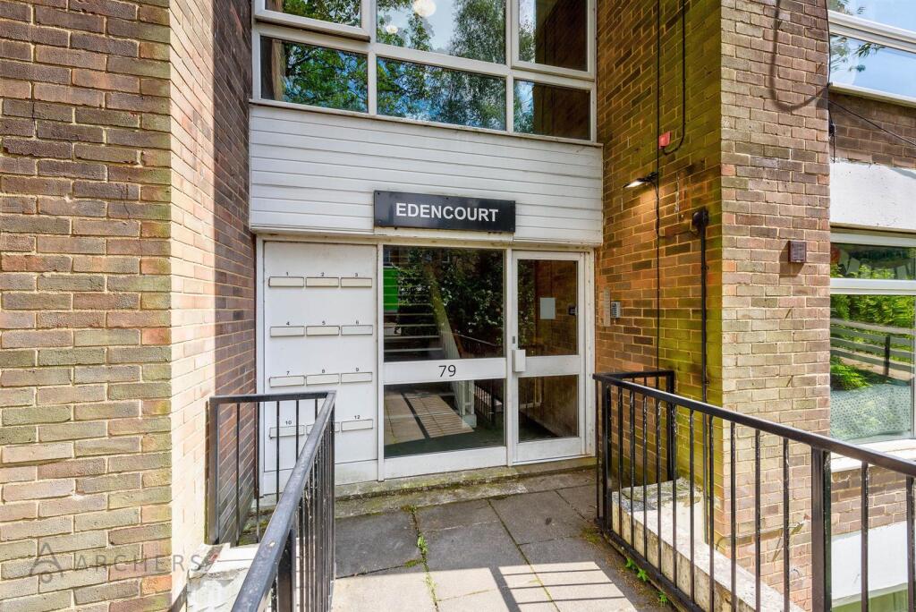 4EdenCourt(Exterior)(4of6).jpg