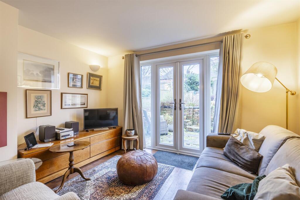 Sitting / Dining Room