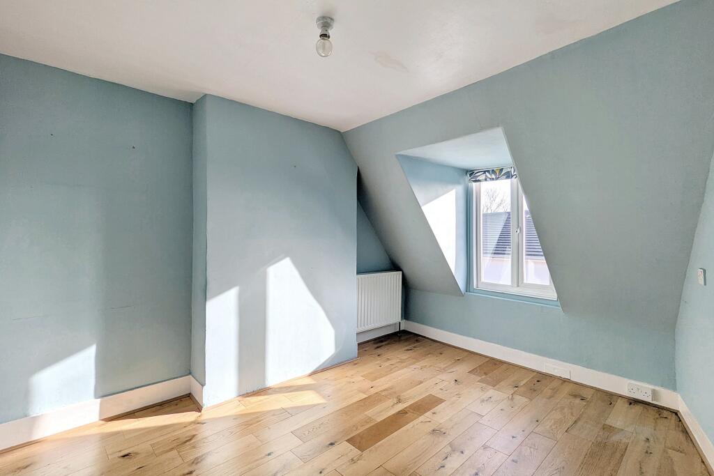 17a Penge Lane, Penge, London, SE20 7DU