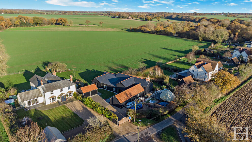 8629517-exterior2...