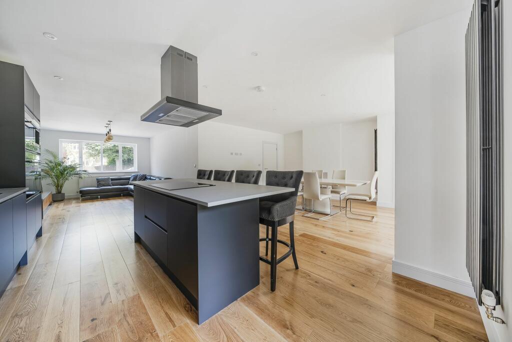 Kitchen/ Dining / Family Room